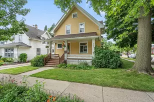 2146 Center Ave, Madison, WI 53704 - Photo 1