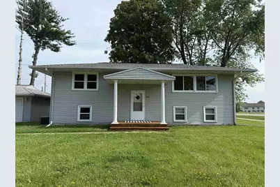 875 E Holiday Drive, Beloit, WI 53511 - Photo 1