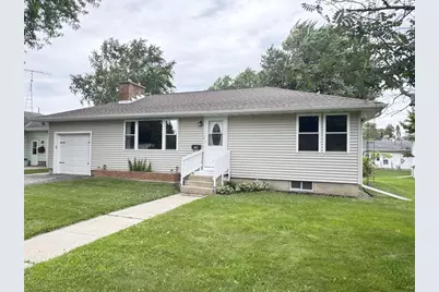 210 Pleasant Avenue, Waupun, WI 53963 - Photo 1