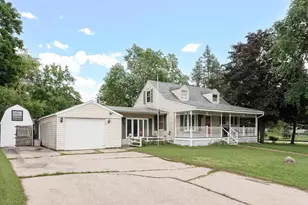 206 Burr Oak St, Palmyra, WI 53156 - Photo 1