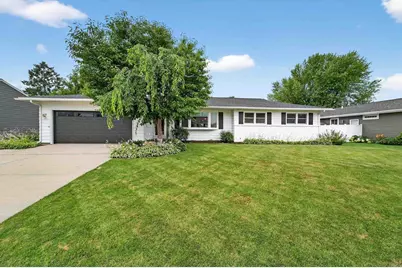 214 Noel Way, Verona, WI 53593 - Photo 1