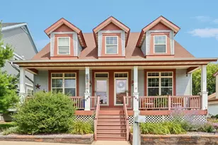 942 Stonehaven Dr, Sun Prairie, WI 53590 - Photo 1