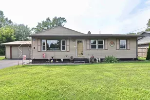 2970 S Iris Dr, Beloit, WI 53511 - Photo 1