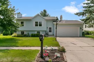 1131 Salem Dr, Edgerton, WI 53534 - Photo 1