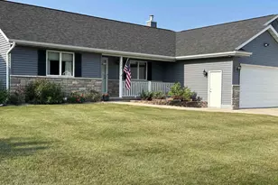 104 Prairie View Dr, Beaver Dam, WI 53916 - Photo 1
