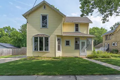 116 W Madison Avenue, Milton, WI 53563 - Photo 1