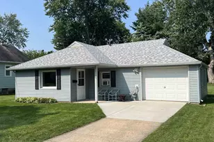 111 N Pine St, Janesville, WI 53548 - Photo 1