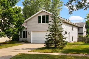 7005 Parker Hill Dr, Madison, WI 53719 - Photo 1