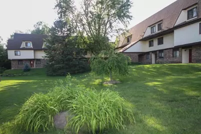 1010 N Sunnyvale Lane #D, Madison, WI 53713 - Photo 1