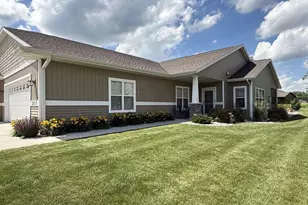 3817 Huntington Ave, Janesville, WI 53546 - Photo 1