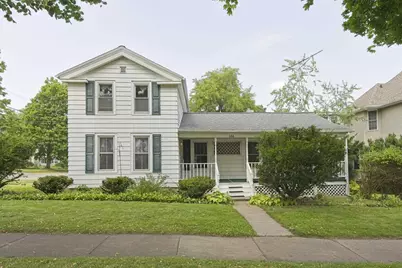 332 4th Avenue, Baraboo, WI 53913 - Photo 1