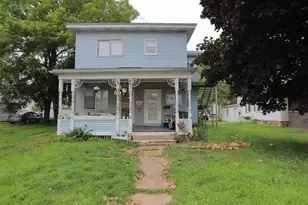 607 Superior Ave, Tomah, WI 54660 - Photo 1