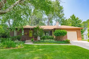 19 Hiawatha Cir, Madison, WI 53711 - Photo 1