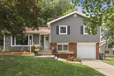 635 N Park Street, Reedsburg, WI 53959 - Photo 1