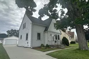 1418 Linden Ave, Janesville, WI 53548 - Photo 1