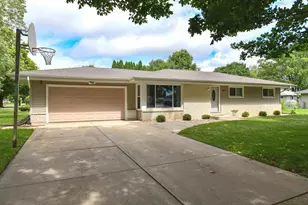 2407 Newman St, Janesville, WI 53545 - Photo 1