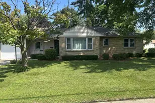 1531 S Oakhill Ave, Janesville, WI 53546 - Photo 1