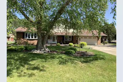 809 E Azalea Terrace, Beloit, WI 53511 - Photo 1