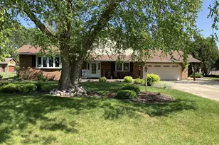 809 E Azalea Terrace, Beloit, WI 53511 - Photo 1