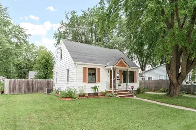 1124 W Hawes Avenue, Appleton, WI 54914 - Photo 1