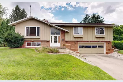 1402 Adrian Boulevard, Fort Atkinson, WI 53538 - Photo 1