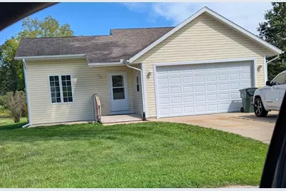 S8040 Maple Park Road, Prairie Du Sac, WI 53578 - Photo 1