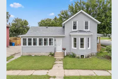 401 W Burns Street, Portage, WI 53901 - Photo 1