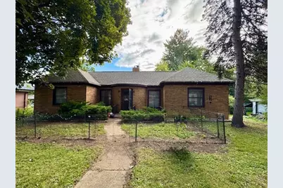 120 N Madison Street, Janesville, WI 53536 - Photo 1