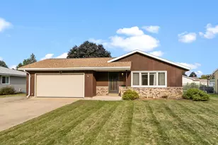 2203 S Arch St, Janesville, WI 53546 - Photo 1