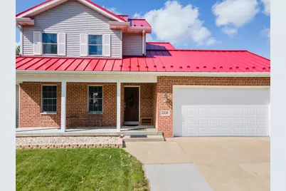 5330 Valley Edge Drive, Madison, WI 53704 - Photo 1