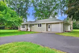 1360 S Concord Rd, Oconomowoc, WI 53066 - Photo 1