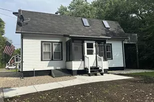 2971 S Riverside Dr, Beloit, WI 53511 - Photo 1