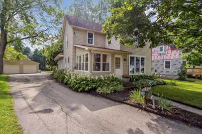 129 W Madison Avenue, Milton, WI 53563 - Photo 1