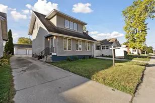 910 Benton Ave, Janesville, WI 53545 - Photo 1