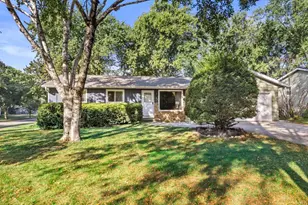 102 Violet Cir, Madison, WI 53714 - Photo 1