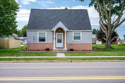 1207 Academy Street, Elroy, WI 53929 - Photo 1