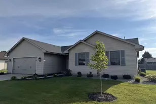 4644 Parkwood Dr, Milton, WI 53563 - Photo 1