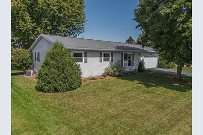 1550 Locust Lane, Prairie Du Sac, WI 53578 - Photo 1