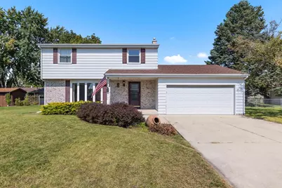 701 E Holly Road, Beloit, WI 53511 - Photo 1