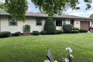 1305 Grant St, Tomah, WI 54660 - Photo 1