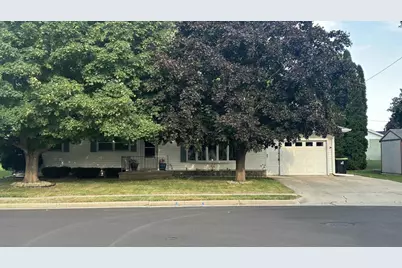 307 Elm Avenue, Waupun, WI 53963 - Photo 1