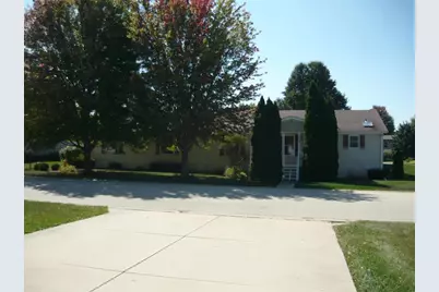 5643 Irving Boulevard, Machesney Park, IL 61115 - Photo 1