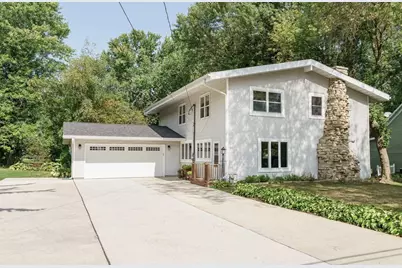 514 W Water Street, Cambridge, WI 53523 - Photo 1