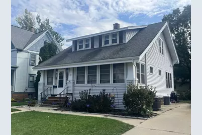 709 S 10th Street, Watertown, WI 53094 - Photo 1