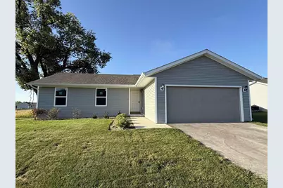 636 E Maple Beach Drive, Edgerton, WI 53534 - Photo 1