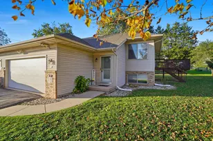 206 Hjemdal Ln, Deerfield, WI 53531 - Photo 1