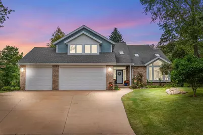 W247S6795 Sugar Maple Drive, Waukesha, WI 53189 - Photo 1