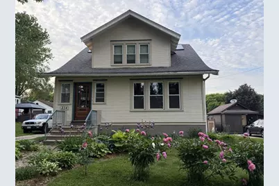 214 Hickory Street, Fort Atkinson, WI 53538 - Photo 1