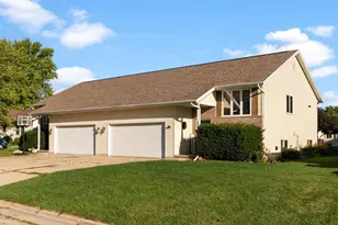 515-519 Bayfield Dr, Jefferson, WI 53549 - Photo 1