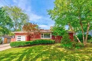 5018 Holiday Dr, Madison, WI 53705 - Photo 1